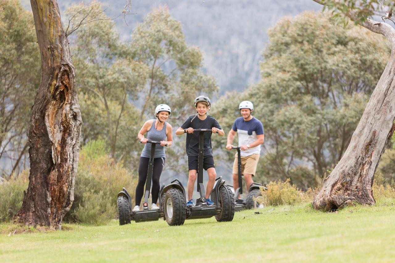 Lake Crackenback Resort & Spa Extérieur photo